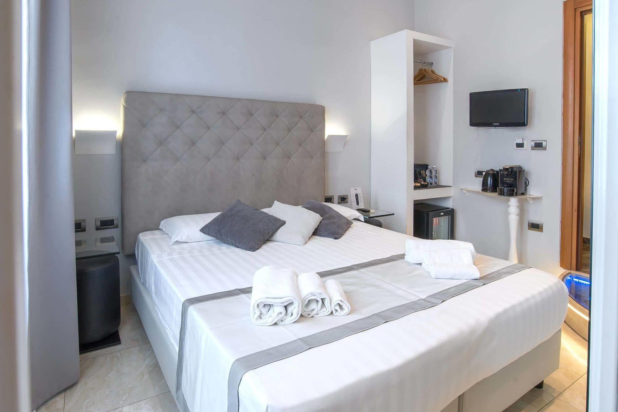Hotel Pantheon Caesar Relais Řím Exteriér fotografie