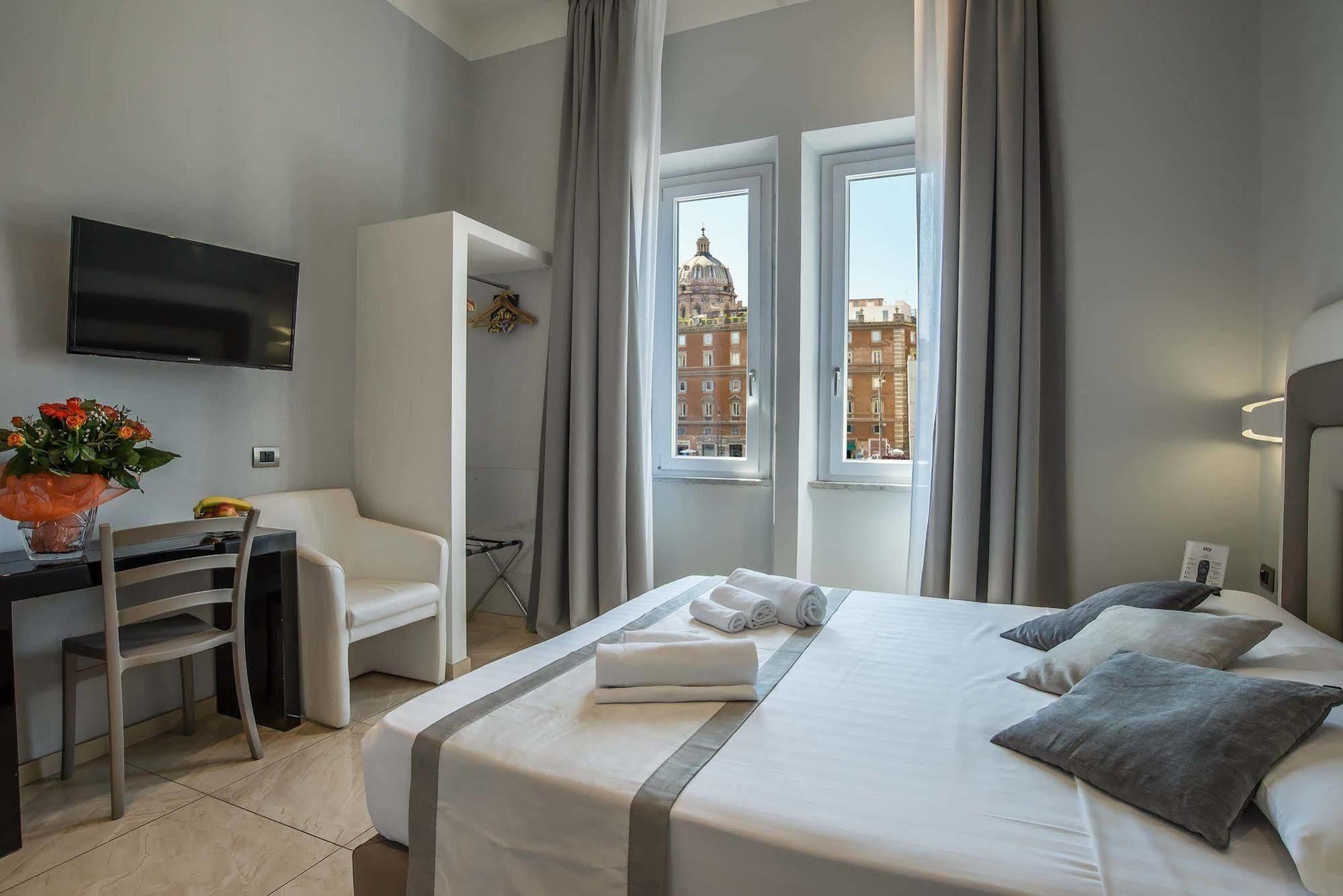 Hotel Pantheon Caesar Relais Řím Exteriér fotografie